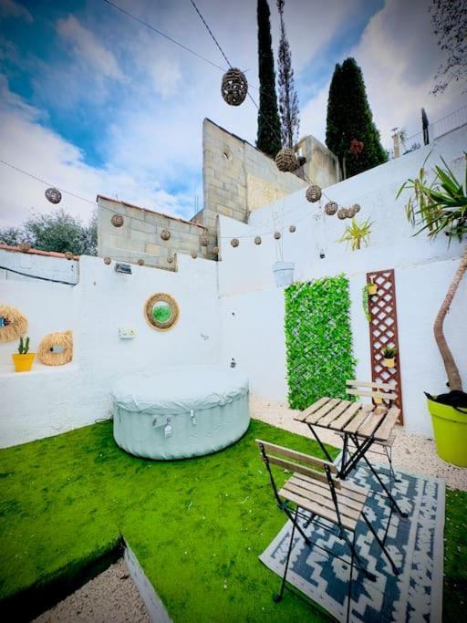 Petite Maison Avec Terrasse Ла-Пен-сюр-Ювон Экстерьер фото