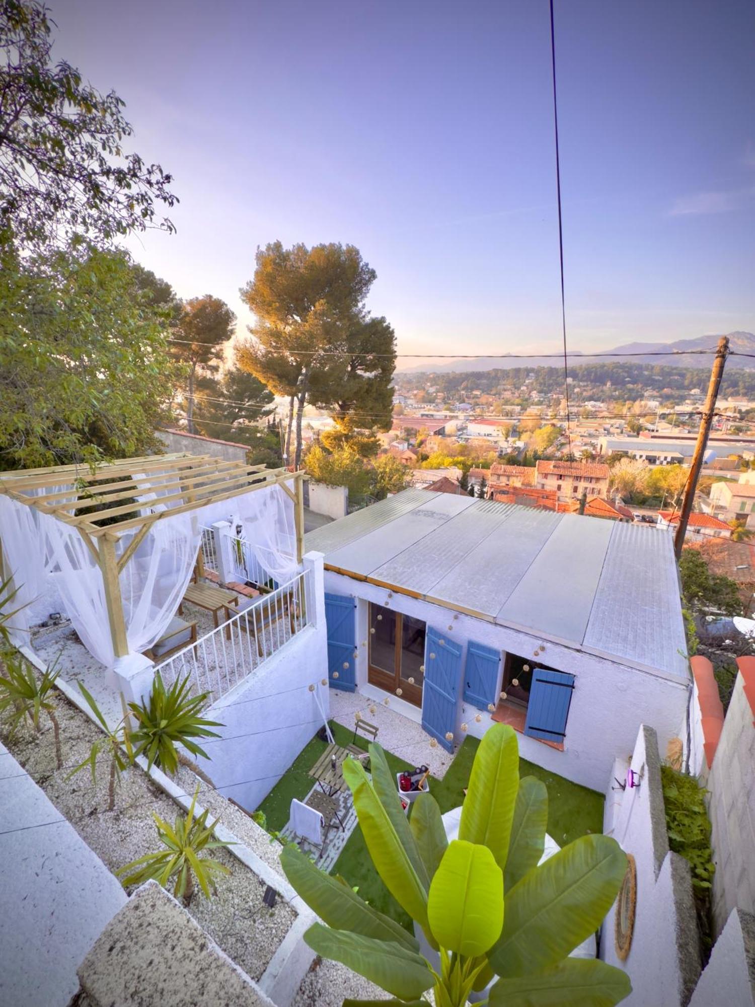 Petite Maison Avec Terrasse Ла-Пен-сюр-Ювон Экстерьер фото