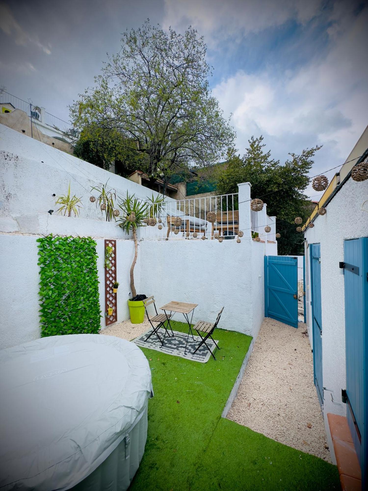 Petite Maison Avec Terrasse Ла-Пен-сюр-Ювон Экстерьер фото